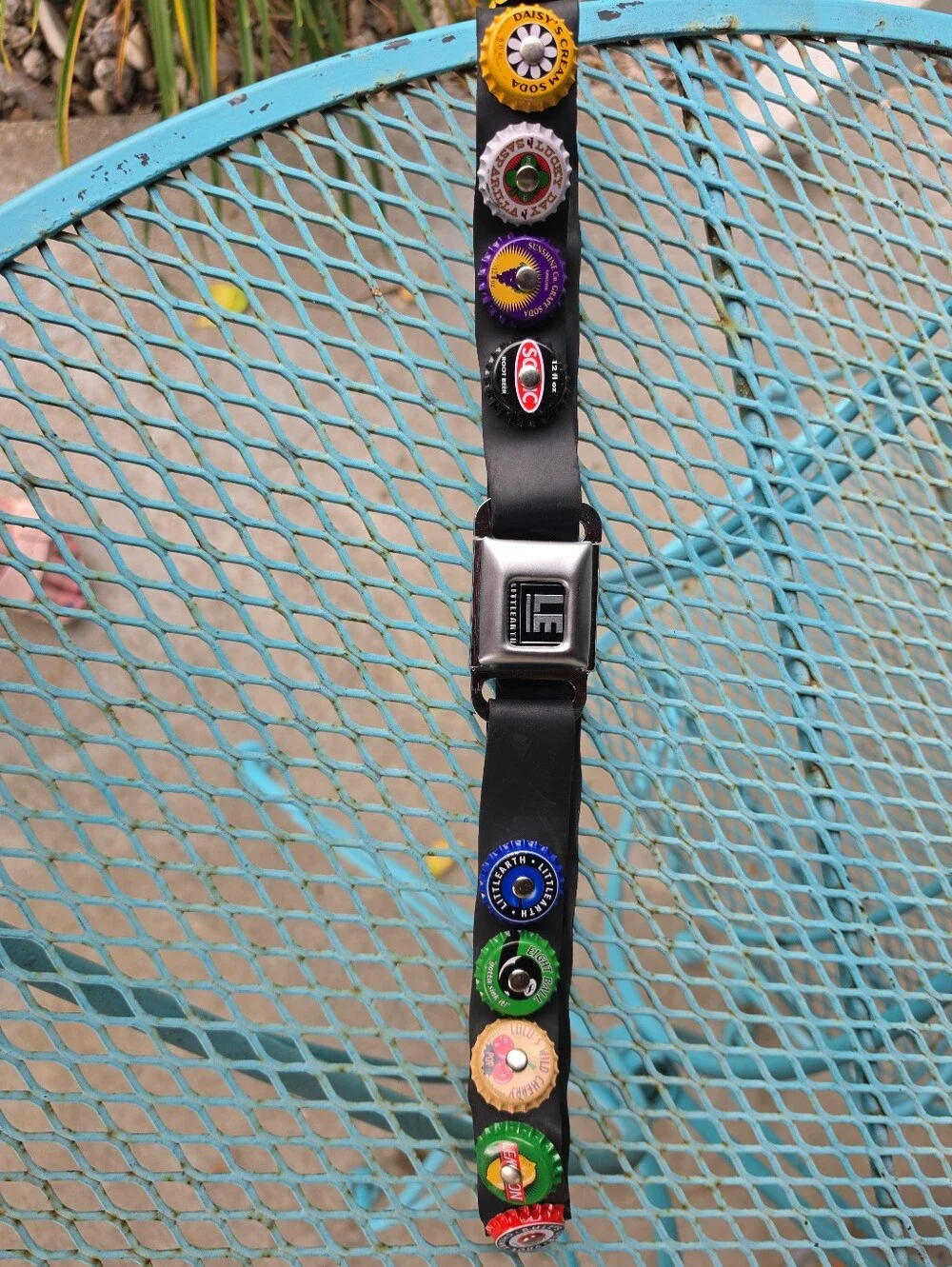 Vintage Little Earth Bottle Cap Belt Size Adjustable Stretchy Y2k - Picture 2 of 7